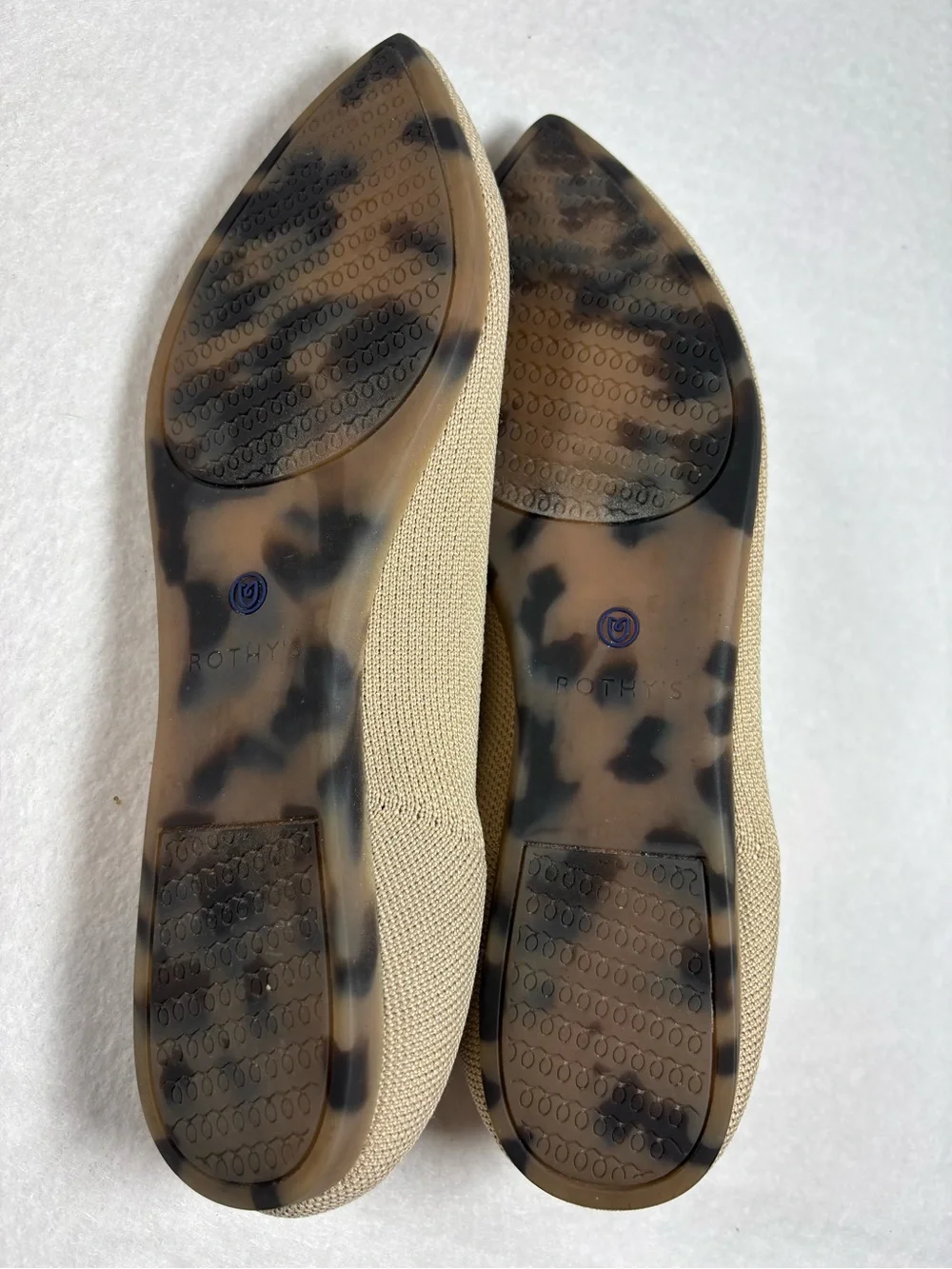 Rothy’s The Point Flats Women’s Size 9.5 Beige Knit Pointed Toe Washable